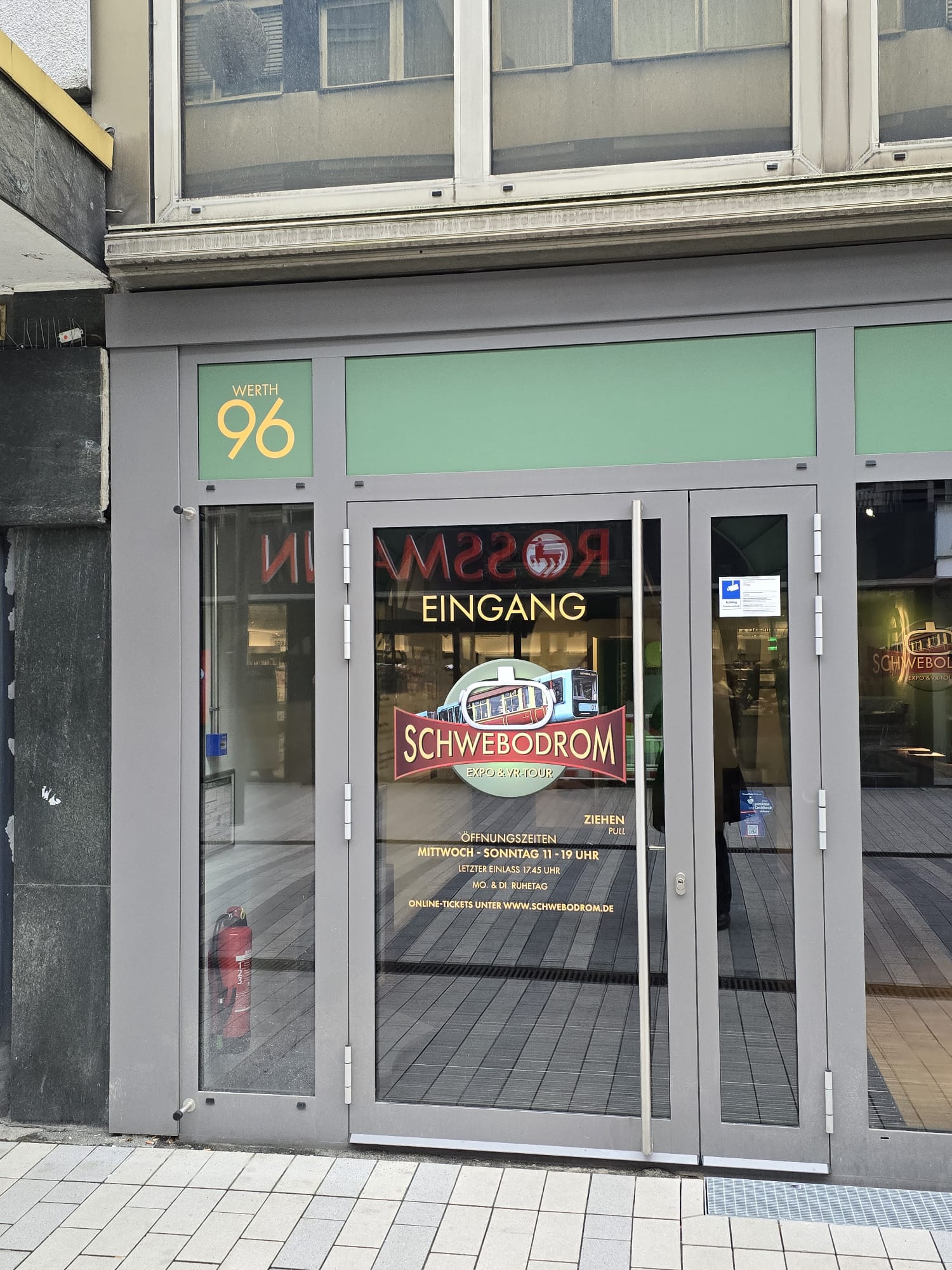 Barmer ​Schwebodrom: Kultureller Leuchtturm oder Vorwand für Steuergeld-Verschwendung?